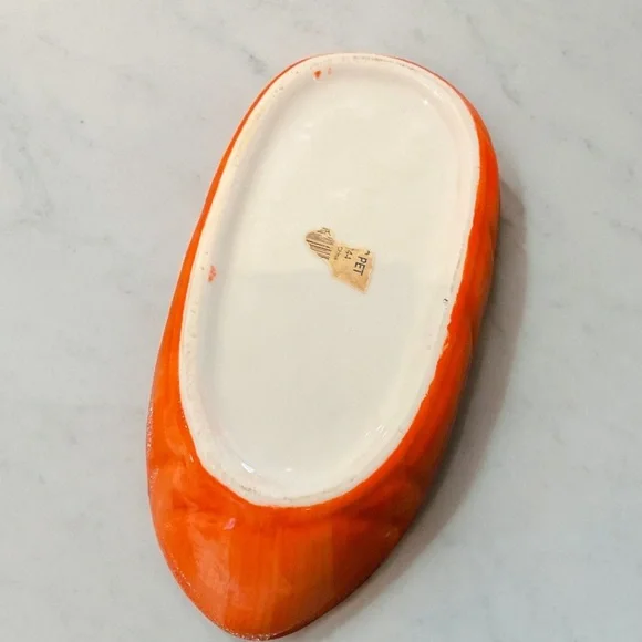 Vege - T - Bowl  22 oz  Carrot Bowl Made for Small Pets Rabbits Guinea Pigs - Picture 5 of 5